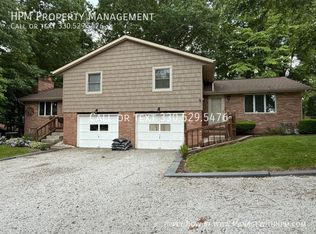 1208 Carnwise St SW, Canton, OH 44706