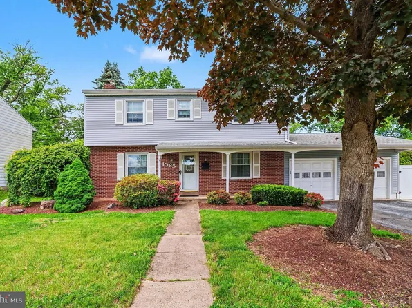 1085 N Washington St, Pottstown, PA 19464