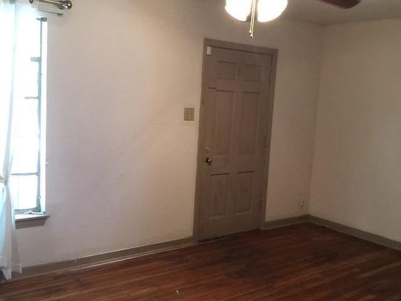 2nd image of 451 Bryn Mawr Dr
