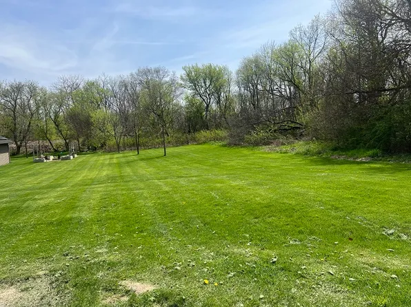 8808 Ryan Ct, Kingston, IL 60145