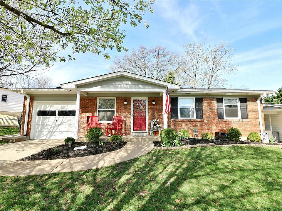 1st image of 9625 Trinadad Ln