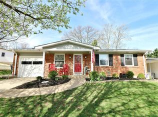 9625 Trinadad Ln, Saint Louis, MO