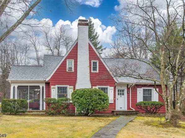 76 Beekman Rd, Summit City, NJ 07901
