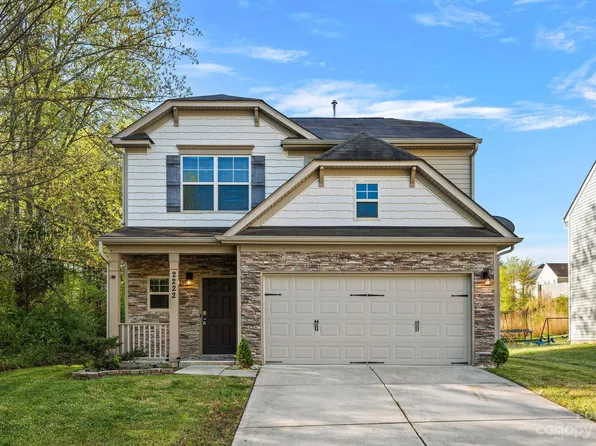 2222 Dave Thomas Ln, Charlotte, NC 28214