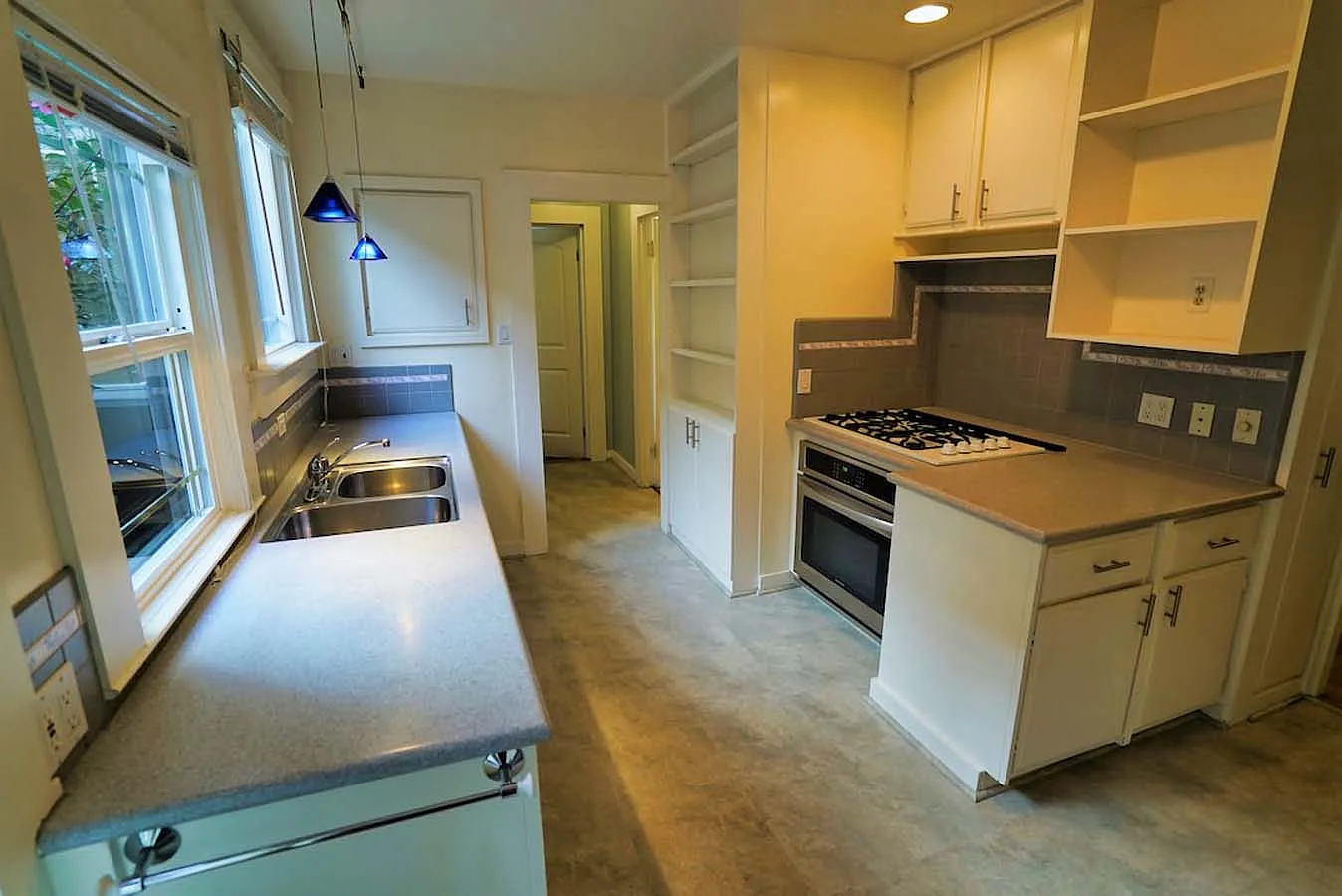 5 bed, 2250 sqft, $8,850 — Photo 4
