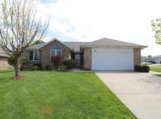 3966 W Swallow St, Springfield, MO 65810