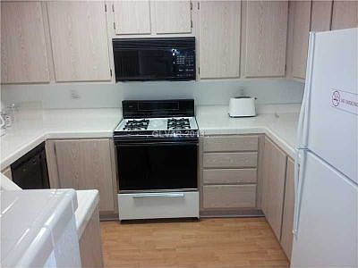 2nd image of 601 Harvest Run Dr APT 102