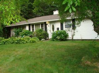61 Roseen Rd, Holbrook, MA 02343