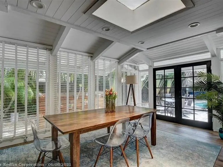 20890 Hamaca Ct — Photo 10