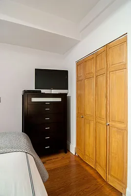 Rented by WAM Partners - William Moses Co. | media 87