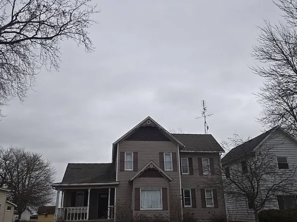 406 N Main St, Continental, OH 45831