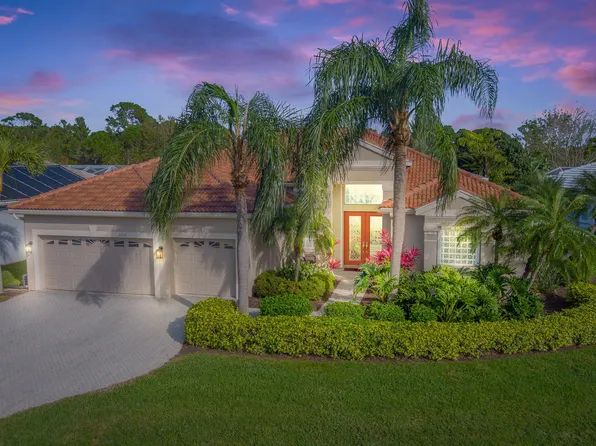 2219 SE Stonehaven Road, Port St Lucie, FL 34952