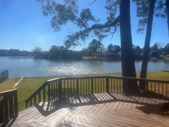 2018 Wickersham Dr, Huntsville, TX 77340