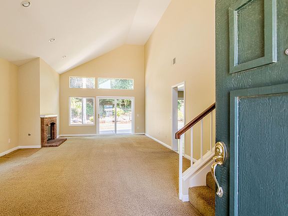 3rd image of 530 N Park Springs Ct