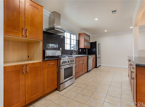 4th image of 14161 Shirley St