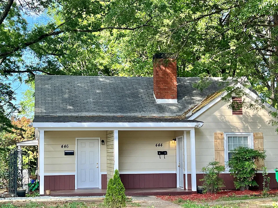 446 Plymouth Ave