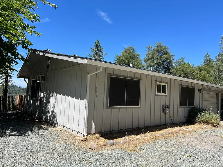 1001 Pardi Way — Photo 8