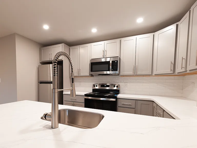 204 E Chester Pike — Photo 3