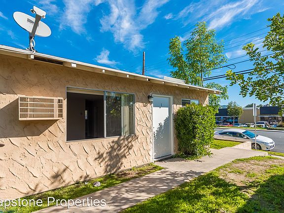4th image of 1386 N Cuyamaca St #4809598