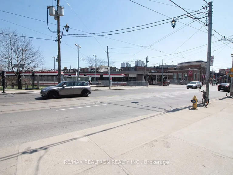 788 Broadview Ave #A — Photo 17