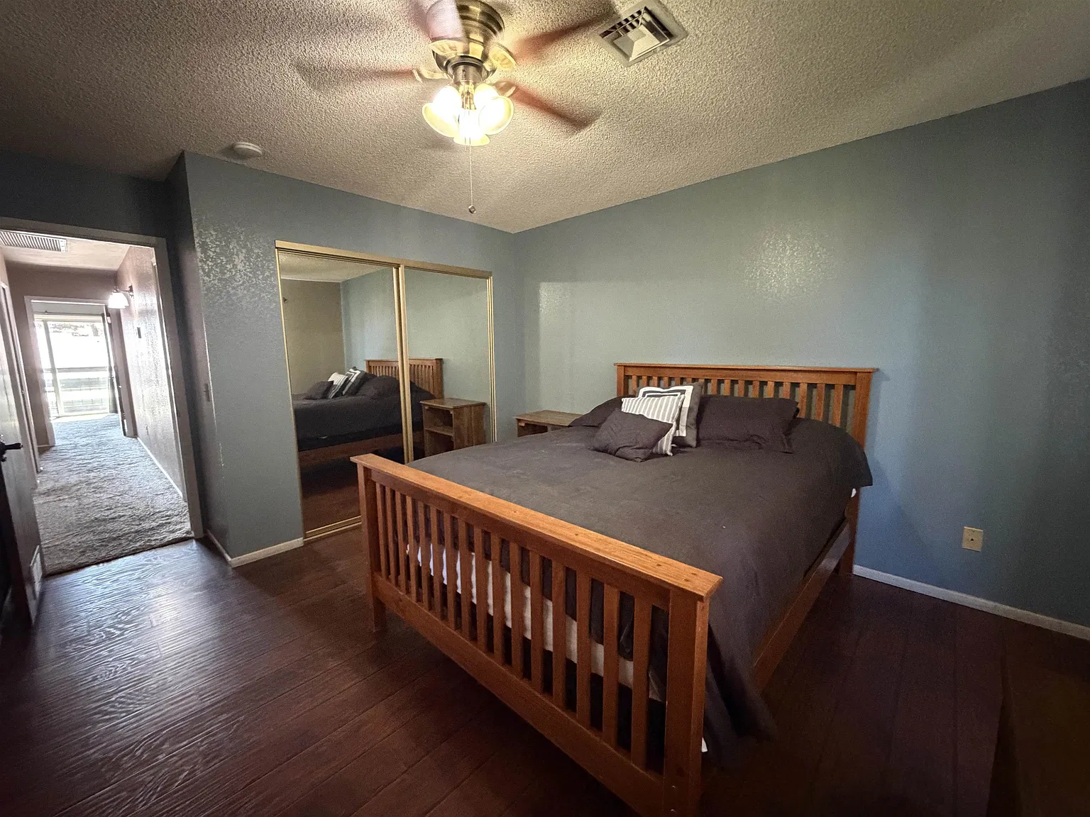 2045 S 14th Ave — Photo 3