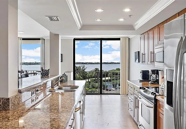 3400 S Ocean Blvd #5AII — Photo 31