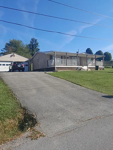 955 Beaver Dr Photo 1