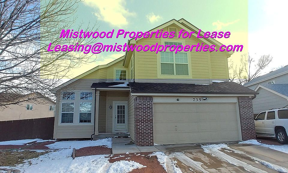 Front of the house has additional parking on both sides of driveway and by the fence on the left