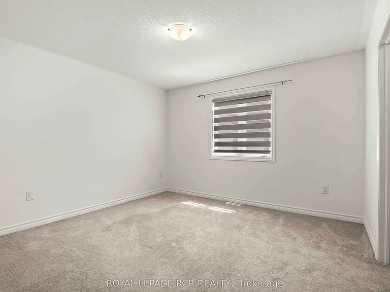 166 Seeley Ave — Photo 36