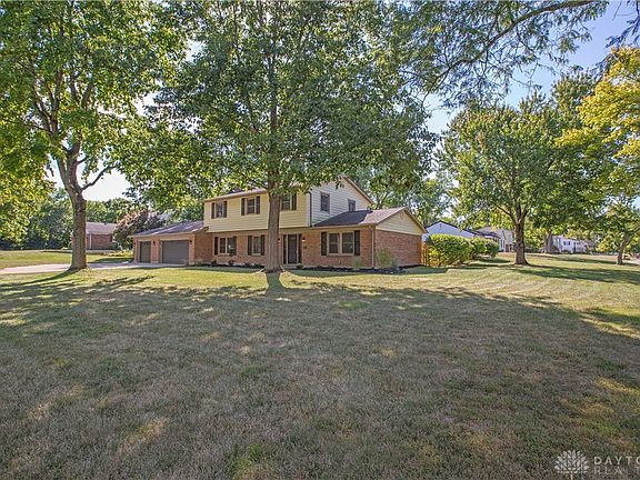 2nd image of 6401 Broken Arrow Pl