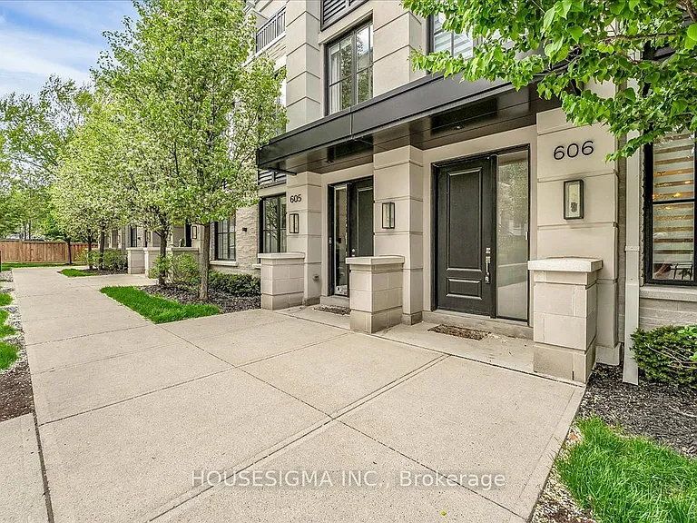 1190 Cawthra Rd #606 — Photo 4