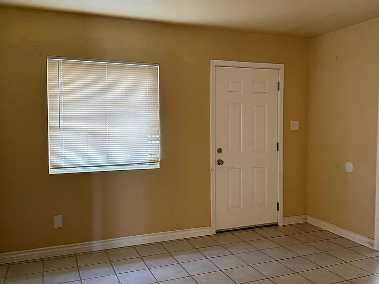 38766 E Williams St — Photo 12