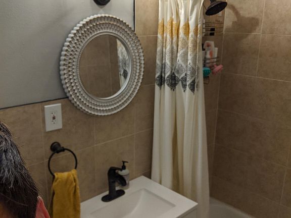 5th image of 1641 N 116th St #1