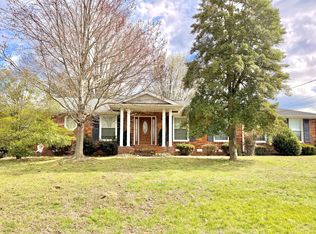 113 Chiroc Rd, Hendersonville, TN 37075
