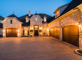 2301 Vienna Dr, Granbury, TX 76048