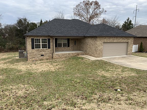 2nd image of 302 Shelby Cir