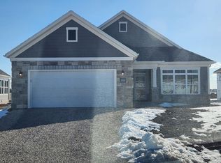 2520 E Baldeagle Dr, Appleton, WI 54913