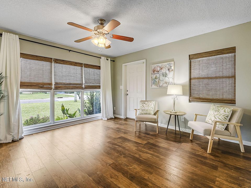 1st image of 2439 DOLPHIN Avenue