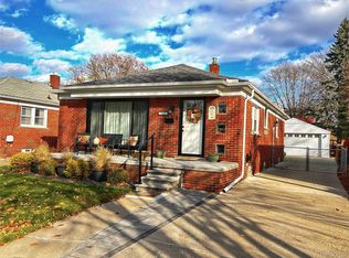 7639 Cortland Ave, Allen Park, MI 48101