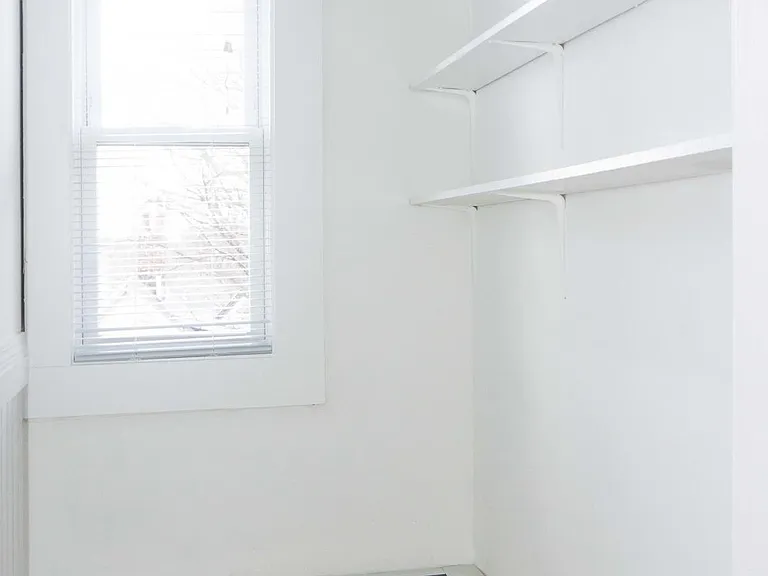 3149 Washington St #1 — Photo 7