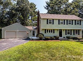4 Kings Pine Rd, Westford, MA 01886