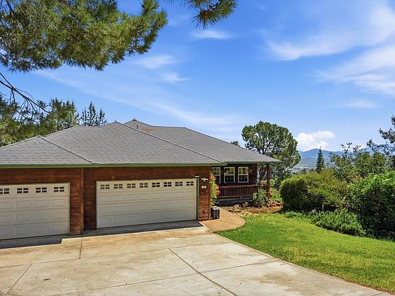 4th image of 17860 Deer Hill Road