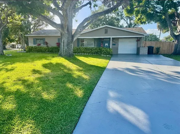 2400 62nd St N, Saint Petersburg, FL 33710
