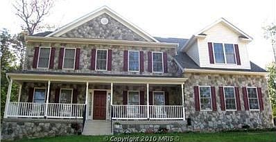 1st image of 4 Kinsley Ln