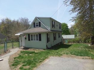 90 Commonwealth Ave, Worcester, MA 01604