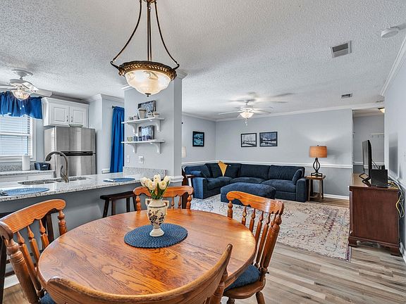 5th image of 2601 Duncan Chapel Rd Unit B202