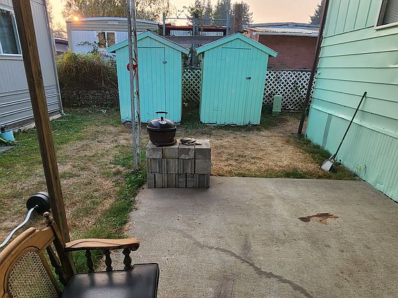 4th image of 10515 Woodinville Dr Trailer 74