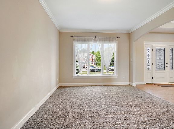 5th image of 12649 Waterford Dr