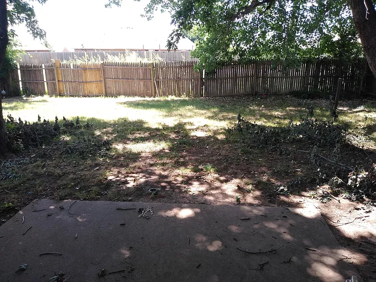 8209 Curtis Ter — Photo 10