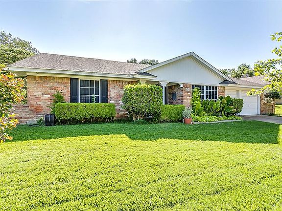 3rd image of 6763 Winifred Dr